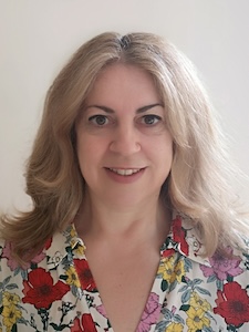 Corinne Wolfe